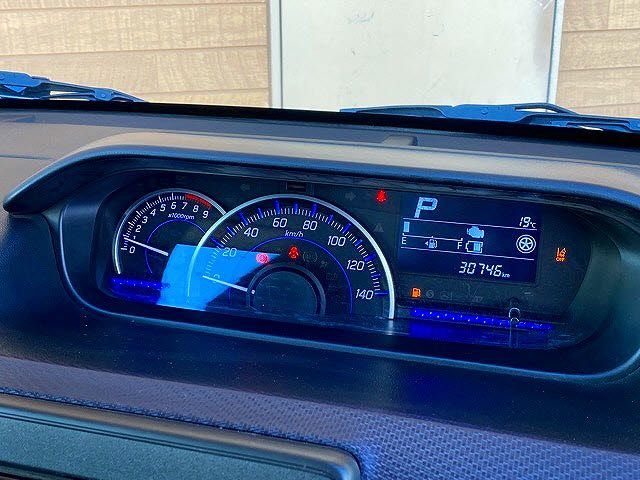Mazda FLAIR 2018-10 17006-7