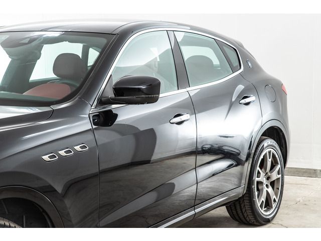 Maserati LEVANTE 2019-03 1145-7
