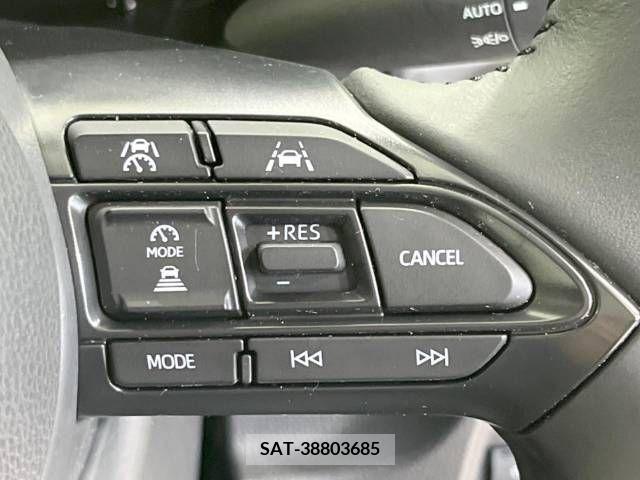 Toyota SIENTA 2022-11 381572-6