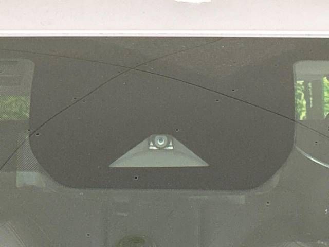 Nissan AURA 2023-06 181303-4