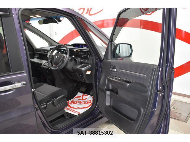 Honda e 2015-06 242848-9