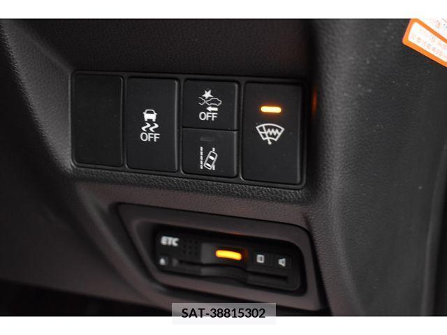 Honda e 2015-06 242848-11
