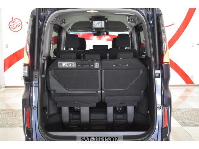 Honda e 2015-06 242848-3