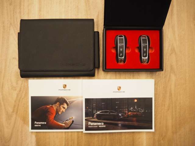 Porsche PANAMERA 2021-05 11040-18