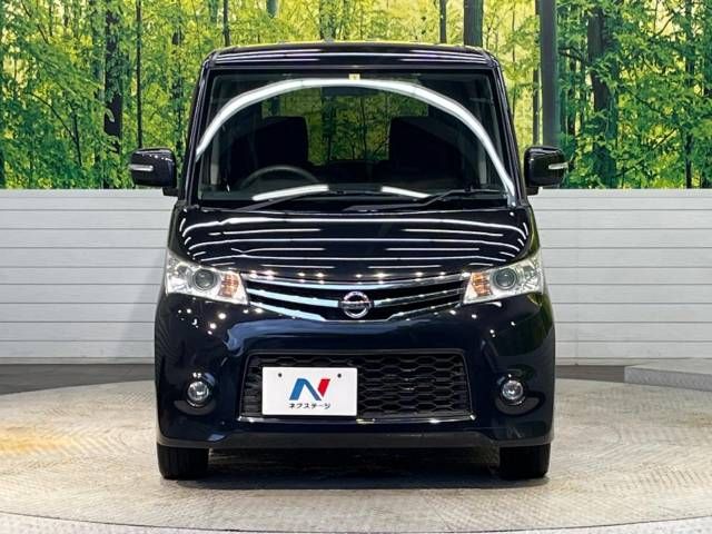 Nissan ROOX 2012-06 4702-14