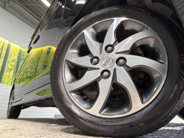 Nissan ROOX 2012-06 4702-13