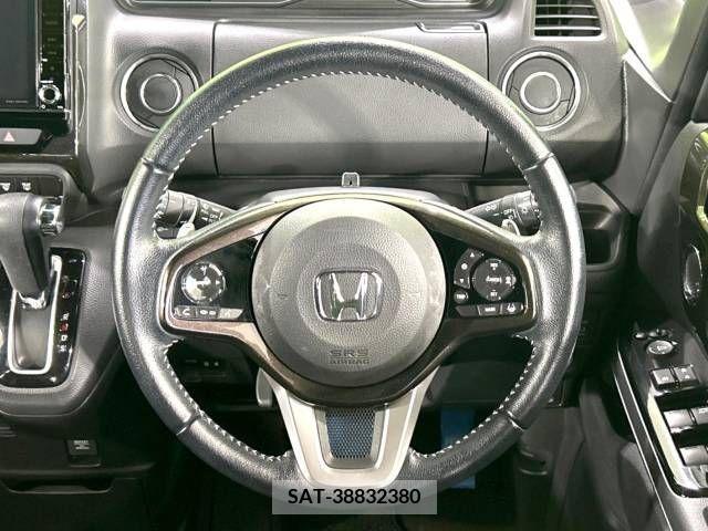 Honda N BOX CUSTOM 2018-03 352868-13