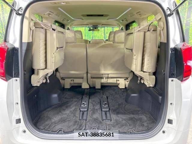Toyota ALPHARD 2022-01 208939-11