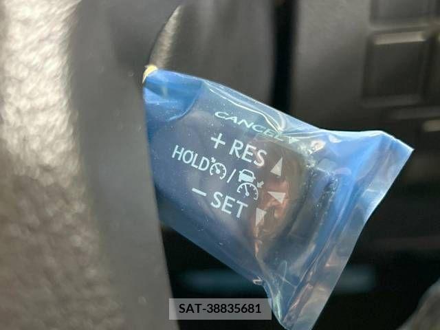 Toyota ALPHARD 2022-01 208939-6