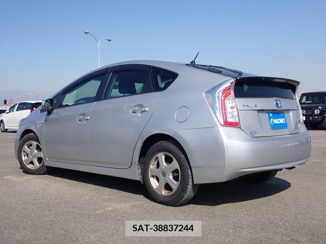 Toyota PRIUS 2014-02 219793-2