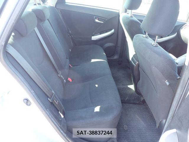 Toyota PRIUS 2014-02 219793-17