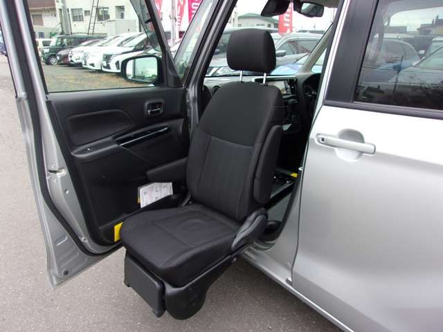Nissan DAYZ ROOX 2019-09 182117-9