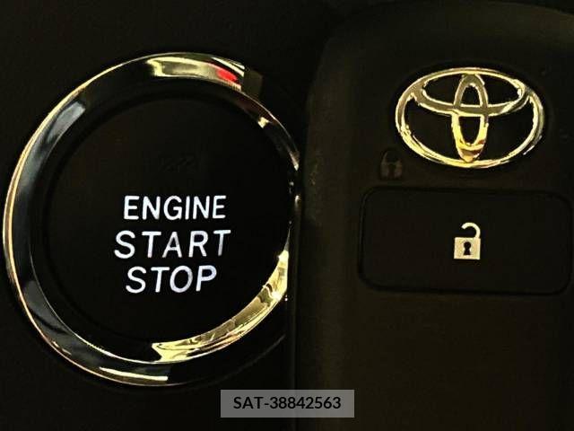 Toyota RAIZE 2021-08 334568-5