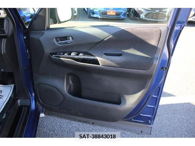 Nissan SERENA 2018-11 284128-11