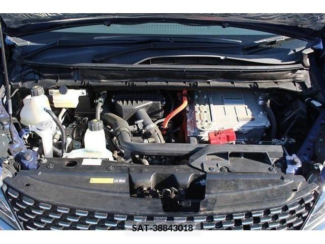 Nissan SERENA 2018-11 284128-18