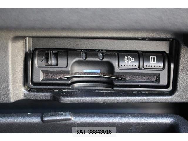 Nissan SERENA 2018-11 284128-2