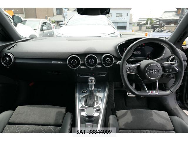 Audi TT 2021-09 292909-2