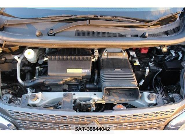Mitsubishi EK X 2019-09 207792-17