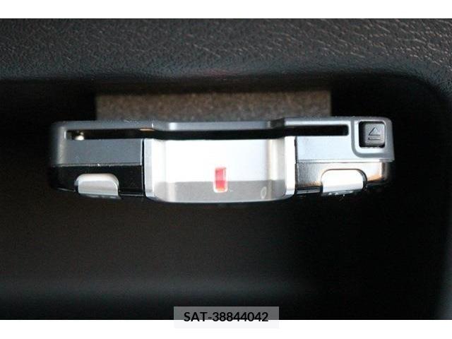 Mitsubishi EK X 2019-09 207792-4