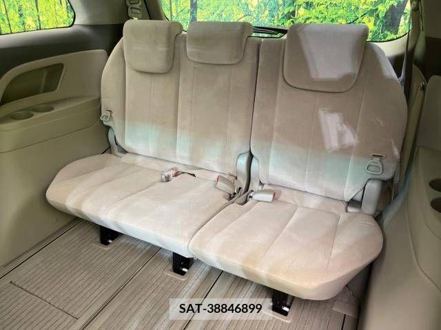 Toyota ESTIMA 2009-08 327586-5