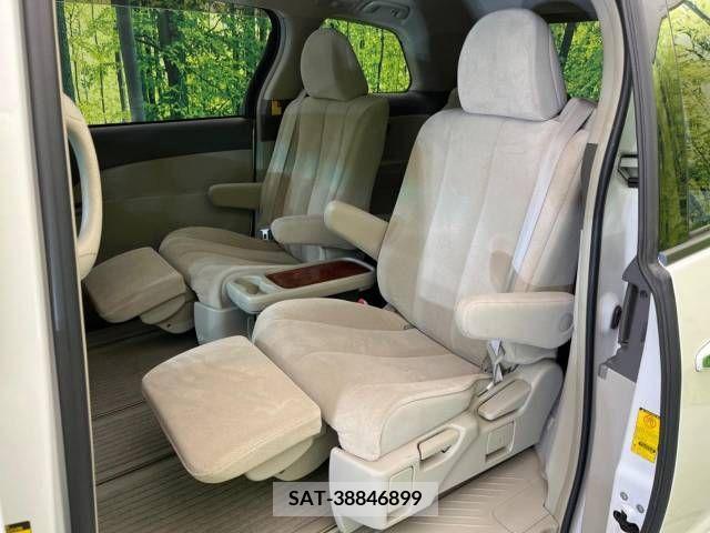 Toyota ESTIMA 2009-08 327586-4