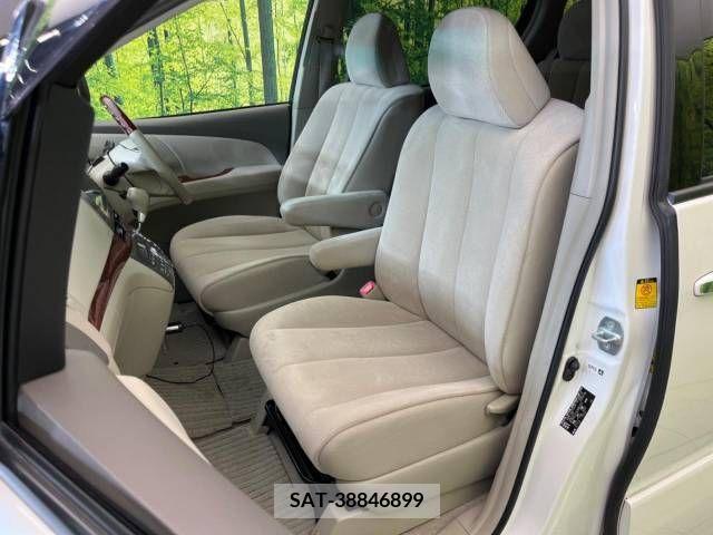 Toyota ESTIMA 2009-08 327586-3