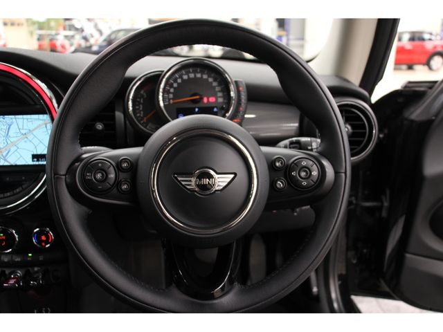 Bmw MINI 2017-08 12844-14