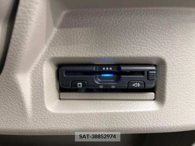 Suzuki SPACIA 2014-12 312123-5