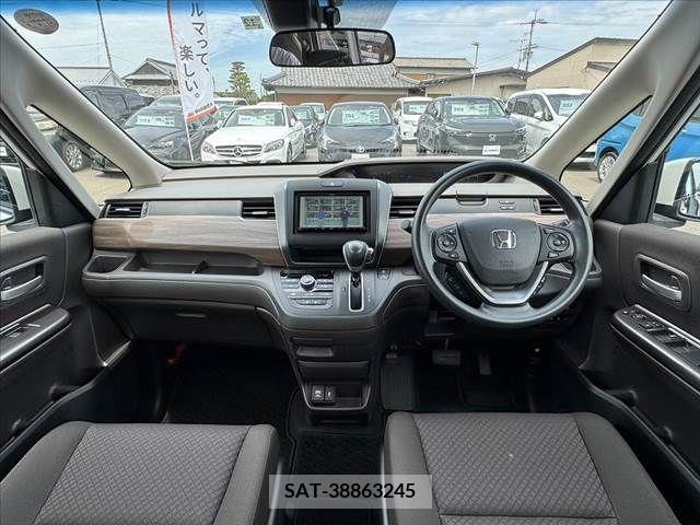 Honda FREED 2022-12 302954-1