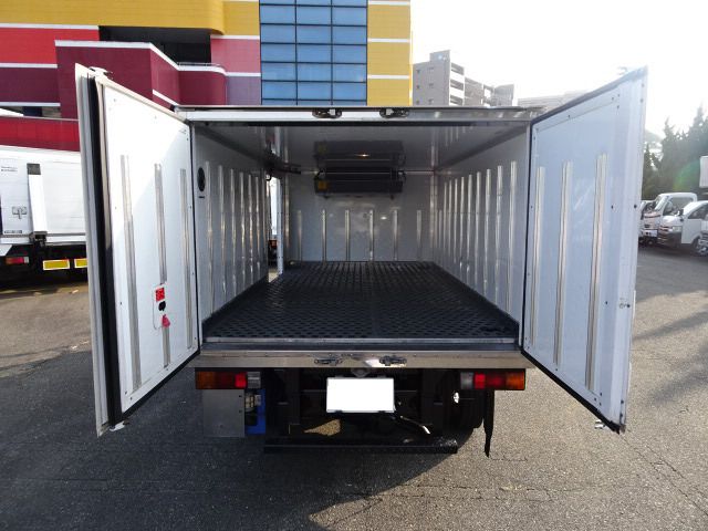Mitsubishi CANTER 2012-10 189742-5
