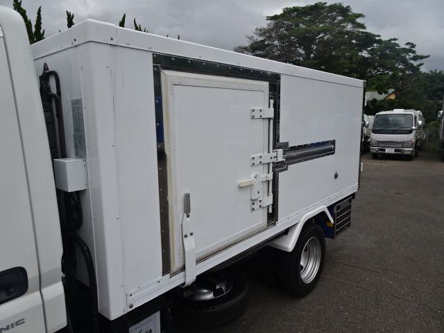 Mitsubishi CANTER 2012-10 189742-14