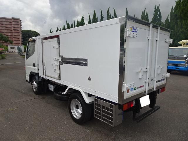 Mitsubishi CANTER 2012-10 189742-12
