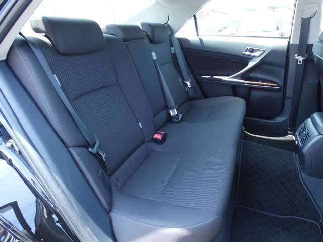 Toyota MARK X 2017-01 7753-22