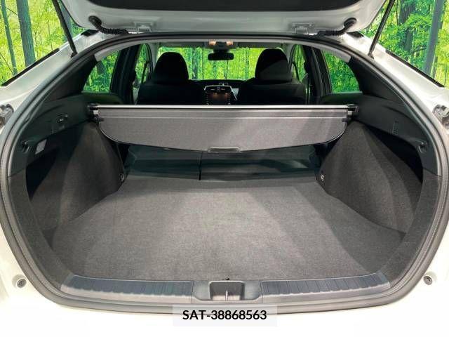 Toyota PRIUS 2022-07 382252-10