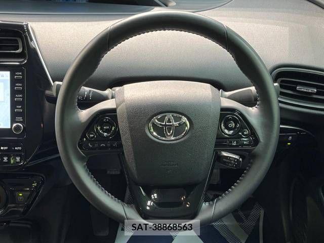 Toyota PRIUS 2022-07 382252-11