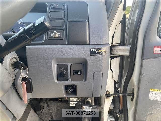 Mitsubishi CANTER 2002-10 263546-13