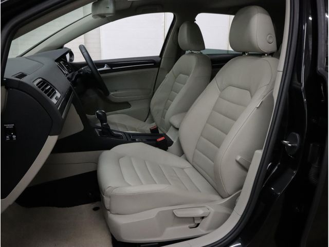 VolksWagen GOLF 2013-12 406-9