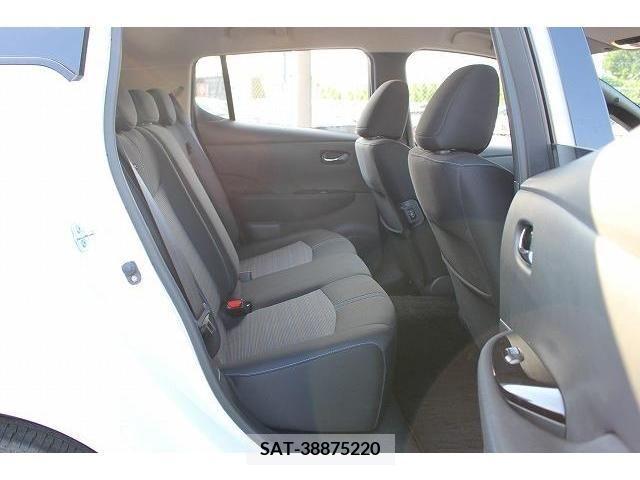 Nissan LEAF 2019-05 352801-16