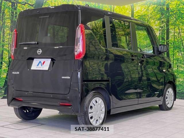 Nissan ROOX 2022-08 393757-17