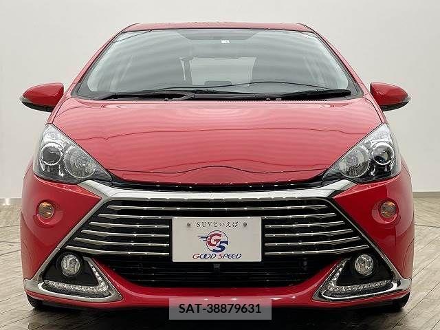 Toyota AQUA 2014-04 211926-16