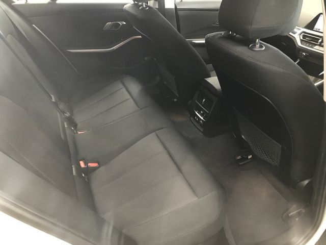 Bmw 3 SERIES 2019-09 14631-4