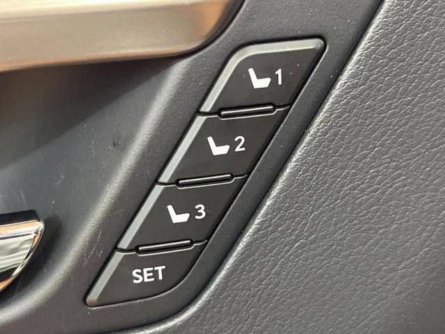 Lexus RX 2021-11 22166-8