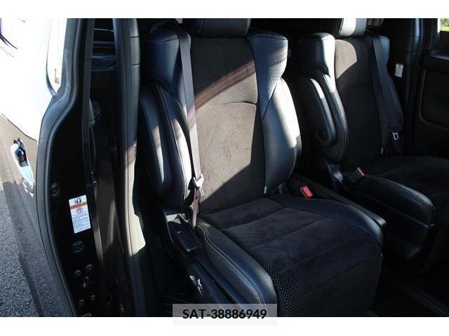 Toyota VELLFIRE 2017-01 299371-15