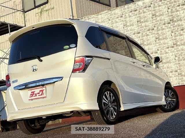 Honda FREED 2014-06 329189-2