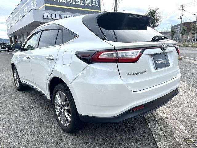 Toyota HARRIER 2018-02 9824-7