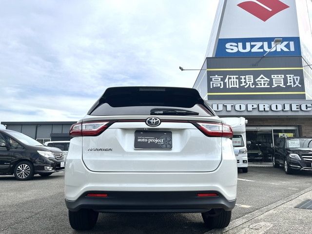 Toyota HARRIER 2018-02 9824-8