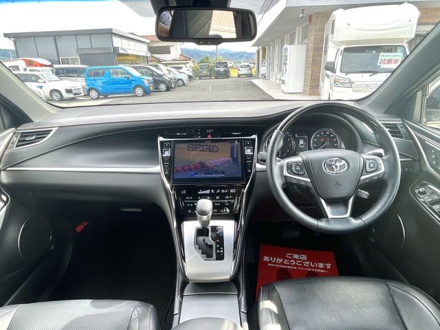 Toyota HARRIER 2018-02 9824-17