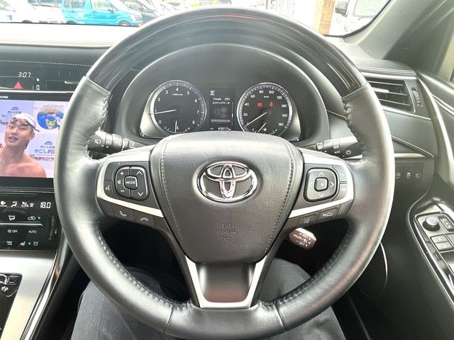 Toyota HARRIER 2018-02 9824-18