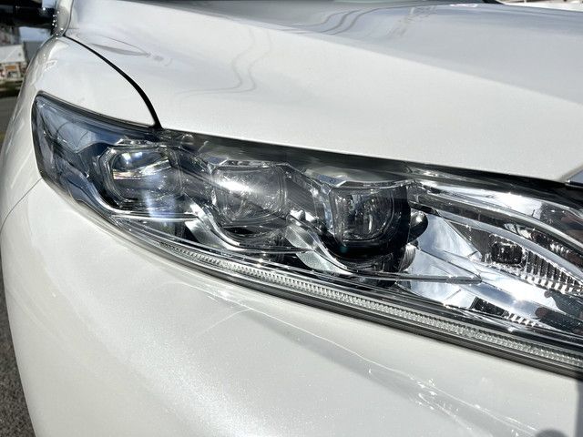 Toyota HARRIER 2018-02 9824-15