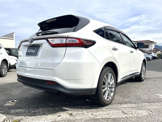 Toyota HARRIER 2018-02 9824-12